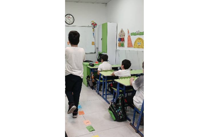 ساخت کلمات جدید با پسوند