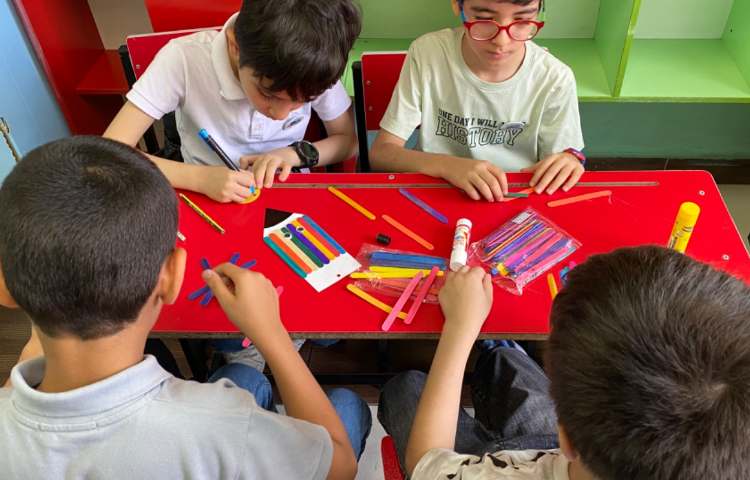 سازه های چوبی ساخت مداد جادویی