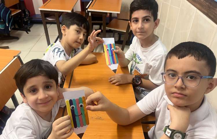 سازه های چوبی (مداد)