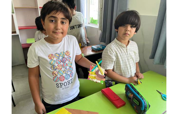 سازه چوبی با چوب بستنی 1