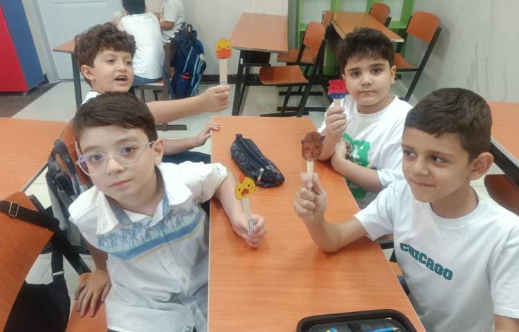 سازه چوبی (بوک مارک و درست کردن تابلوی آبزیان) 5