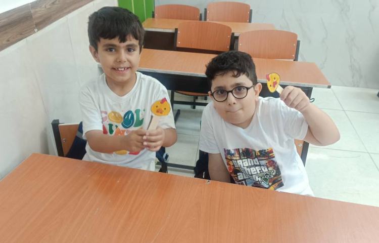 سازه چوبی (بوک مارک و درست کردن تابلوی آبزیان) 6