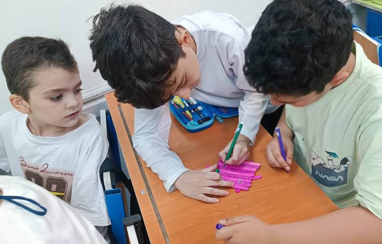 سازه چوبی دیو