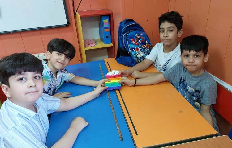 سازه چوبی موضوع: ساخت رنگین کمان و حیوانات کوچولو 3