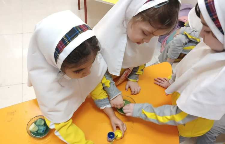 ساعت آزمایشگاه ، دانشمندان کوچک 6