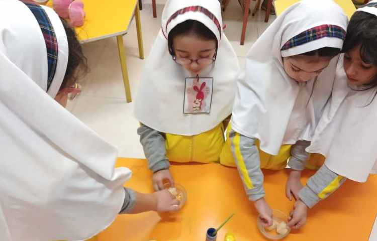 ساعت آزمایشگاه ، دانشمندان کوچک 7