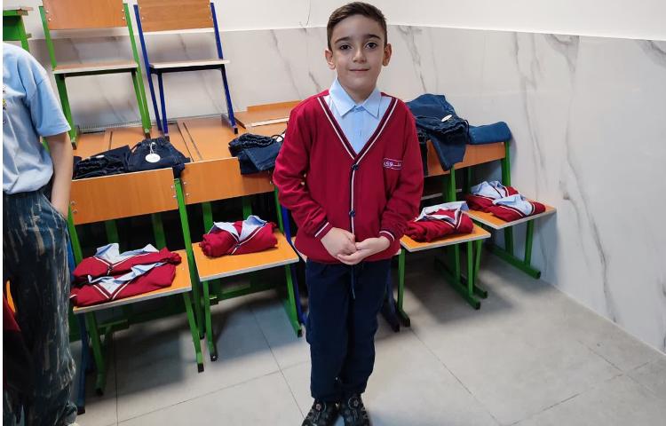 سایزگیری لباس دانش آموزان 4