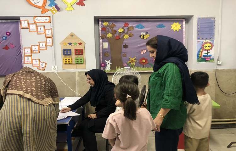 سایزگیری لباس فرم دانش آموزان و ثبت نام سرویس تابستان 8