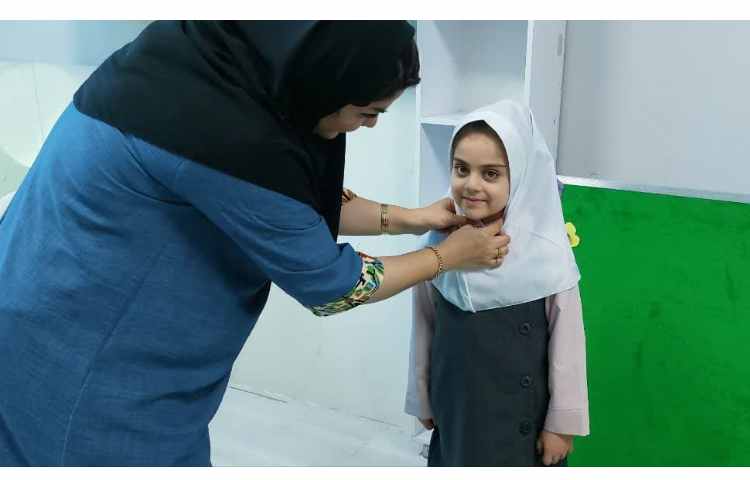 سایزگیری لباس فرم و ثبت نام سرویس دانش آموزان 2