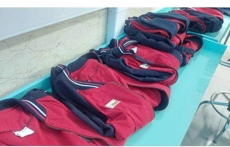 سایزگیری لباس فرم 9