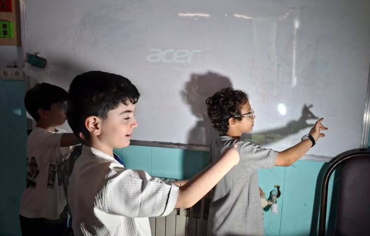 سایه 4