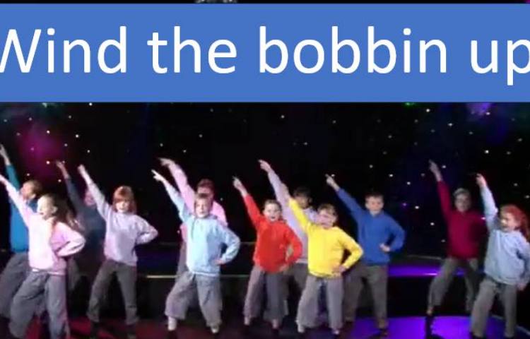 سرود wind the bobbin up