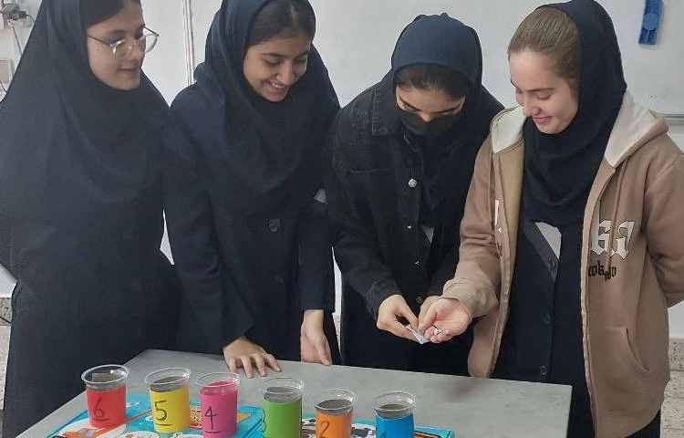 سرگرمی در کلاس قرآن و پیام 2