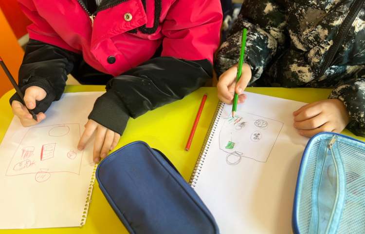 سفره هفت‌سین درکنارخانواده 5