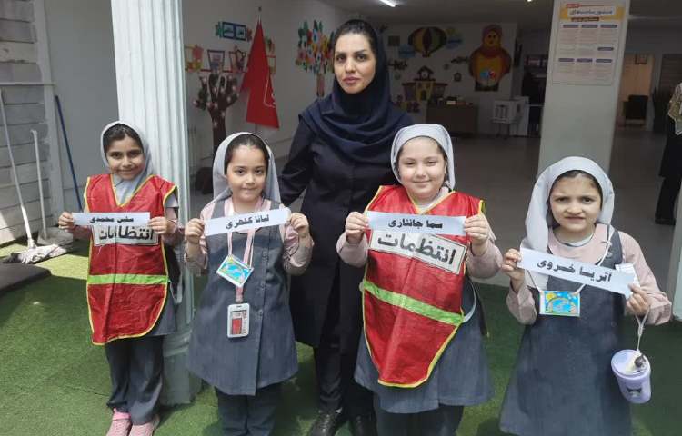 سفیران نظم 4