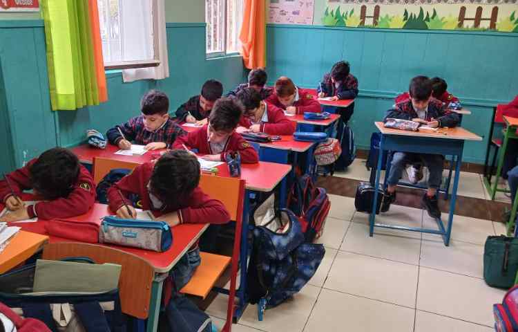 سنجش املا پایه اول توسط معاون آموزشی 1