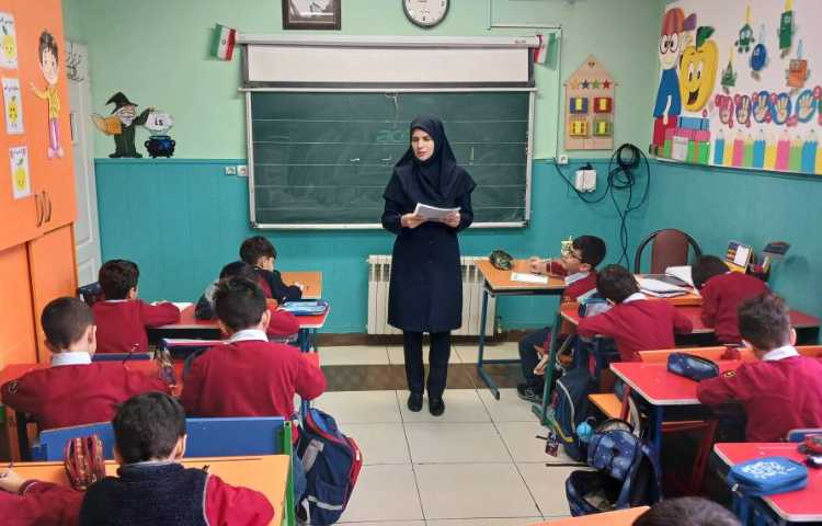 سنجش املا پایه اول توسط معاون آموزشی 2