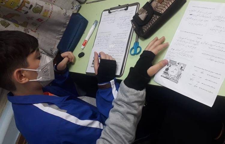 سنجش دانش آموزان دبستان علوی 9