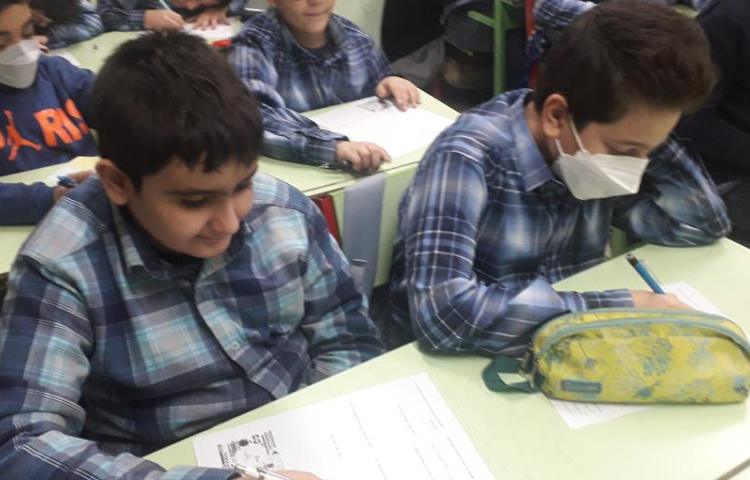 سنجش دانش آموزان دبستان علوی