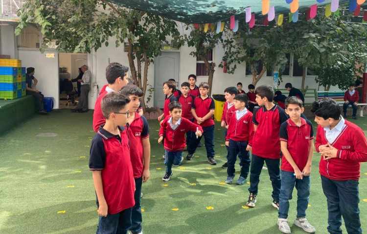 سنجش Spelling در زنگ زبان عمومی به صورت بازی 4