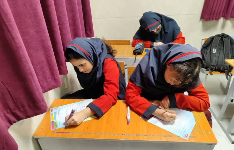 سنجش مداد قرمز 1