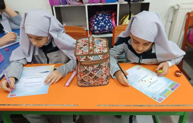 سنجش مداد قرمز 3 1