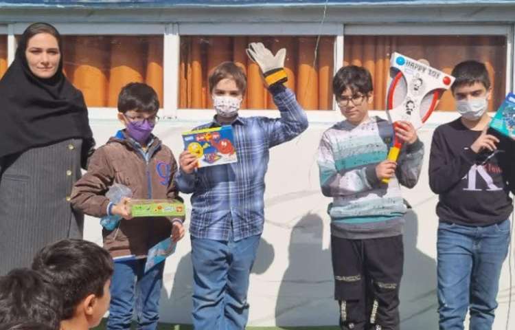 سه شنبه های داغ و اهدا جوایز مسابقات هفته پژوهش 4