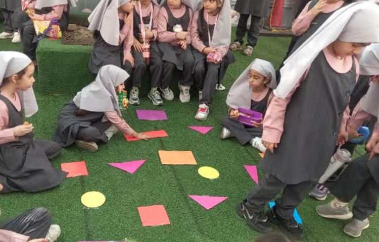 سه شنبه های زبانی 6