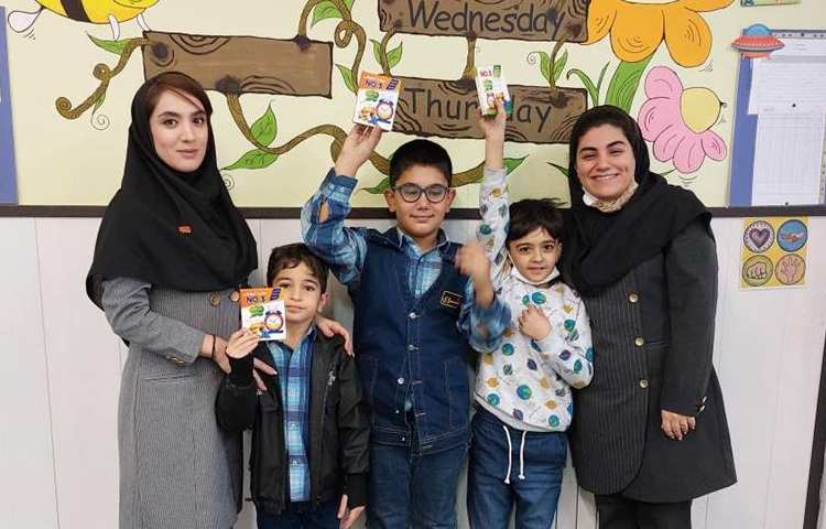 سه شنیه داغ دانش آموزان پایه دوم دبستان 4
