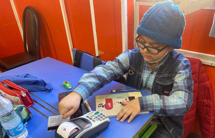 :سوادمالی،آشنایی با کارت های بانکی و دستگاه کارتخوان 4