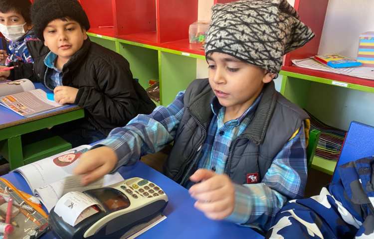 :سوادمالی،آشنایی با کارت های بانکی و دستگاه کارتخوان 7