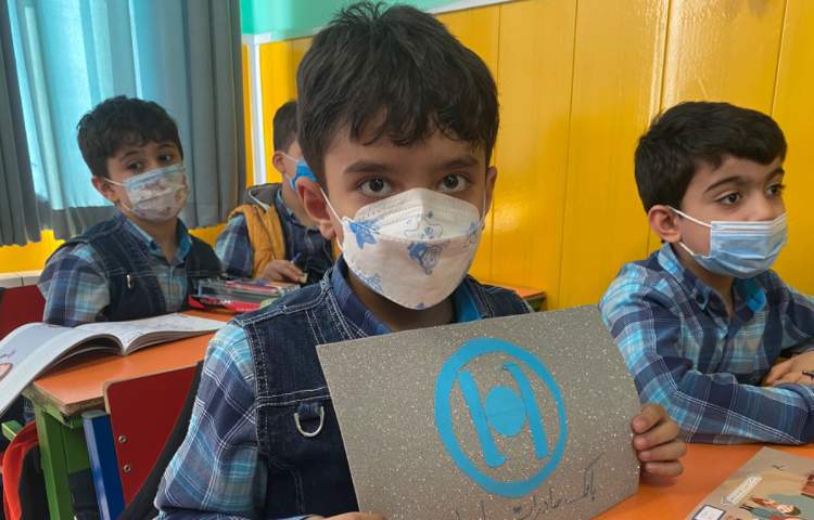 :سوادمالی،فعالیت خلاقانه برای آشنایی و شناخت بیشتر با لوگوی بانک ها، کلاس فضانوردان 5