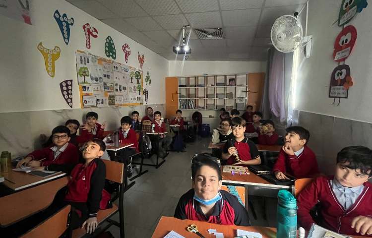 سوادمالی - آشنایی با خدمات بانکی و تفاوت خدمات عمومی و تخصصی بانک‌ها 1