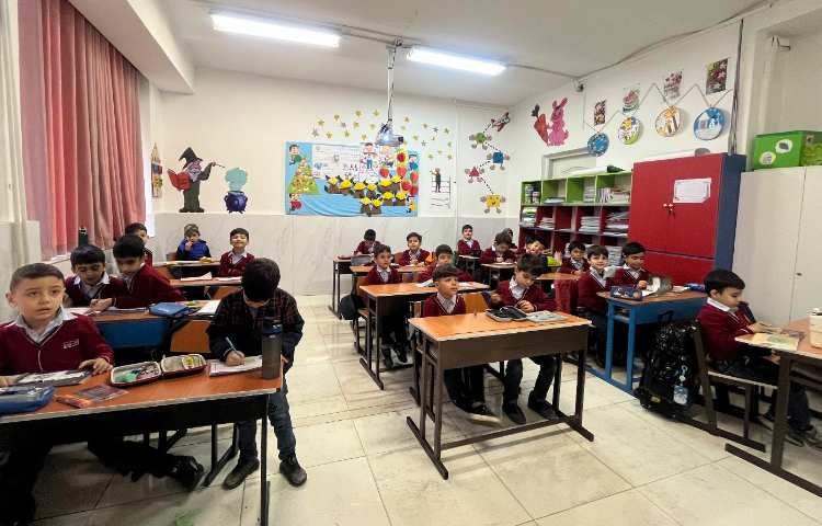 سوادمالی -آشنایی با دستگاه کارتخوان و کارت بانکی و کاربردهای آن 2