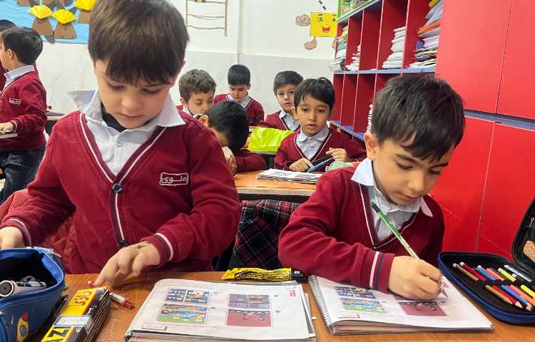 سوادمالی -آشنایی با دستگاه کارتخوان و کارت بانکی و کاربردهای آن 3