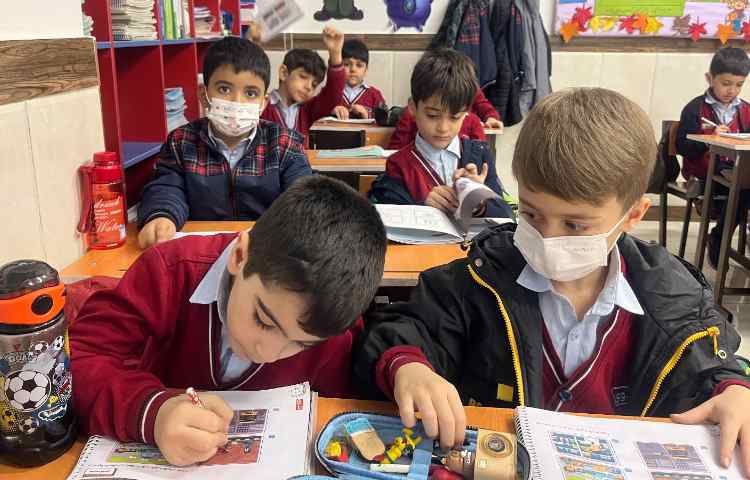 سوادمالی- آشنایی با دستگاه کارتخوان و کارت بانکی و کاربردهای آن 3