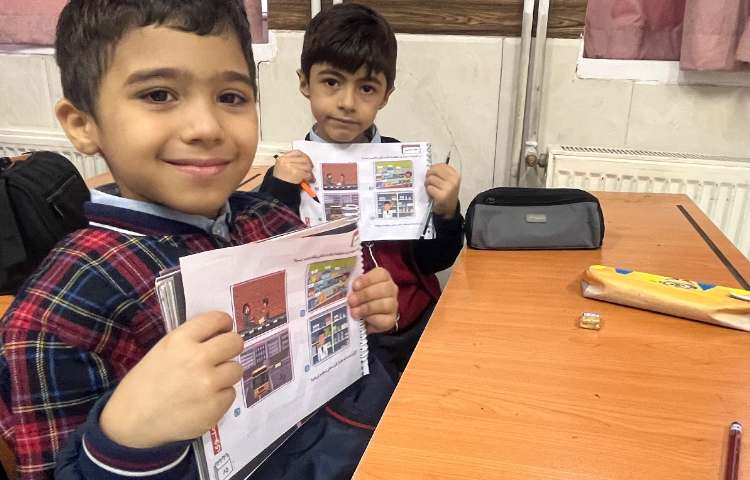 سوادمالی- آشنایی با دستگاه کارتخوان و کارت بانکی و کاربردهای آن