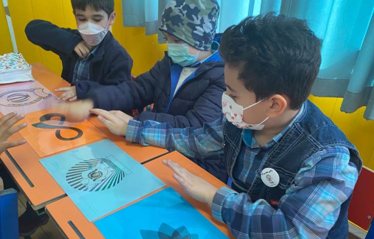 :سوادمالی، آشنایی با لوگوی بانکها، کلاس فضانوردان 5