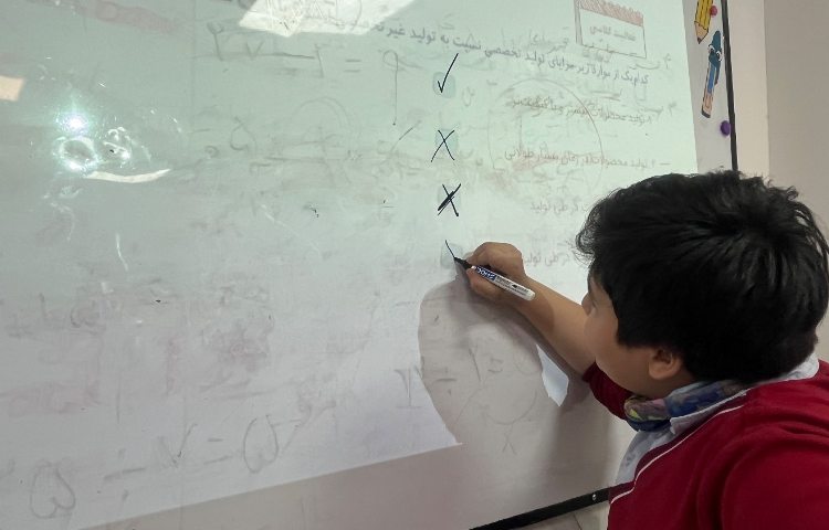 سوادمالی - آشنایی با مفهوم تخصص‌گرایی و فواید و مضرات آن 3