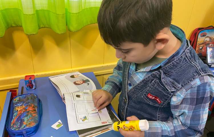 :سوادمالی، فعالیت کلاسی آشنایی با کالا و خدمت