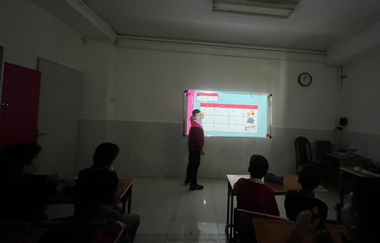 سوادمالی - پول و آشنایی با کارکرد پول و توانایی تبدیل واحدهای پولی به یکدیگر 1