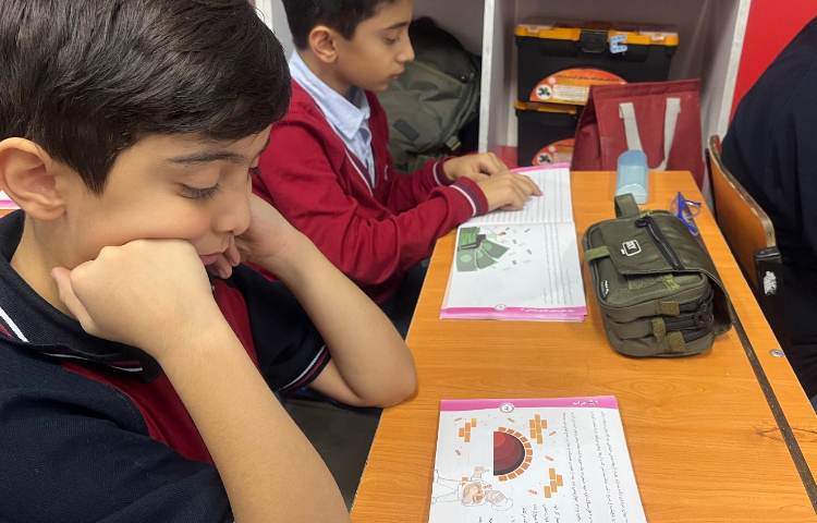 سواد مالی -آشنایی با درآمد و درک مفاهیم درآمد ماهانه و روزانه و تفاوت آن‌ها 1