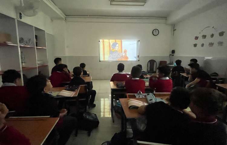 سواد مالی -آشنایی با درآمد و درک مفاهیم درآمد ماهانه و روزانه و تفاوت آن‌ها 2