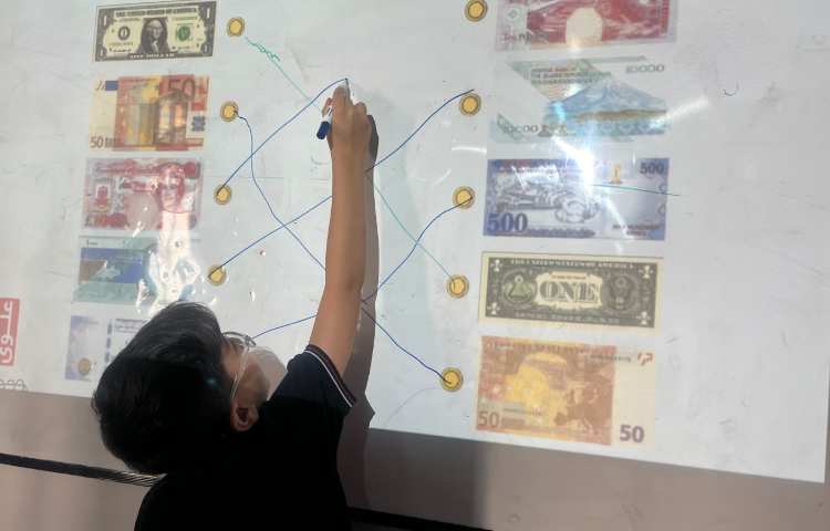 سواد مالی - پول و تاریخچه آن و معرفی پول‌های خارجی رایج