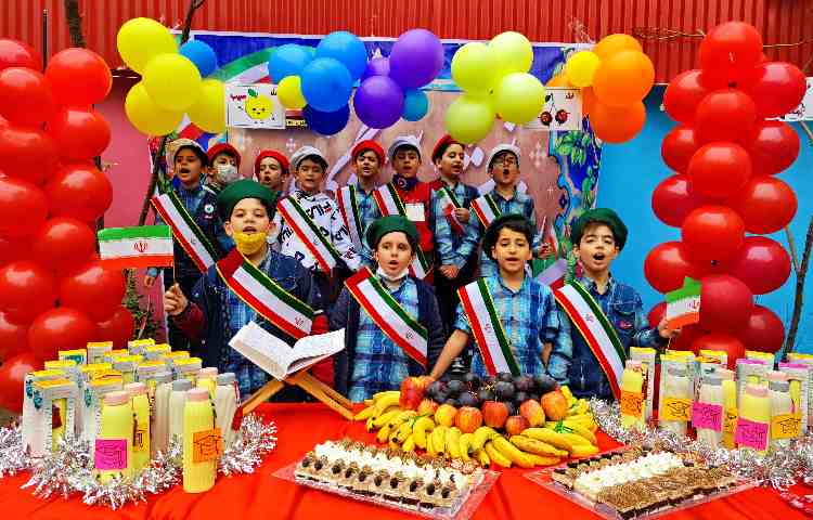 :سیزده آبان، روز دانش آموز گرامی باد 14