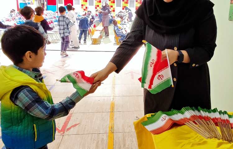 :سیزده آبان، روز دانش آموز گرامی باد 24