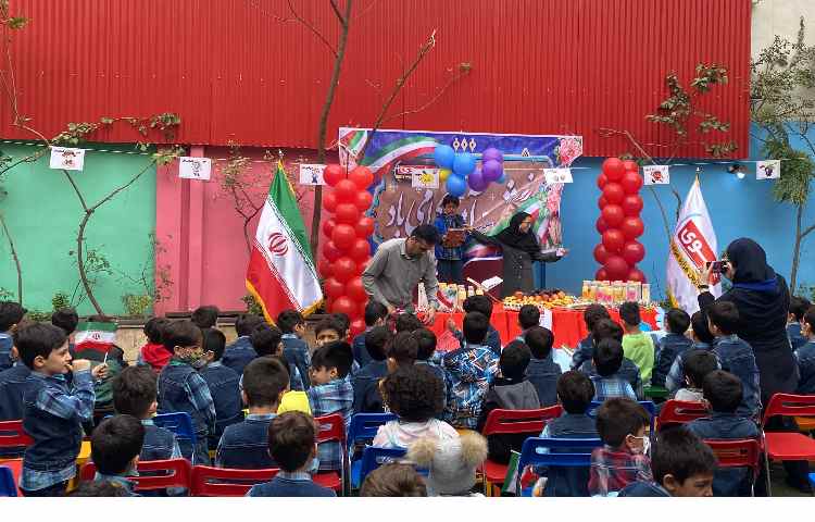 :سیزده آبان، روز دانش آموز گرامی باد 30