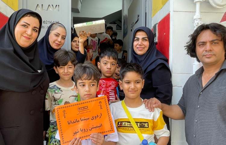 سینما ماندانا 18