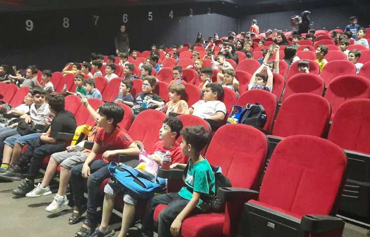 : سینما پیروزی، فیلم بابا سیبیلو، پایه دوم و سوم 20