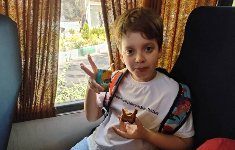 : سینما پیروزی، فیلم بابا سیبیلو، پایه دوم و سوم 24